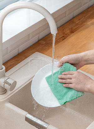 图怪兽原创元素 简约 家居 洗碗 清洁 抹布 盘子