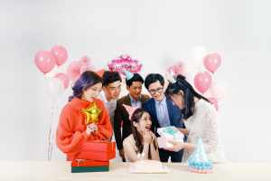 青年生日聚会party