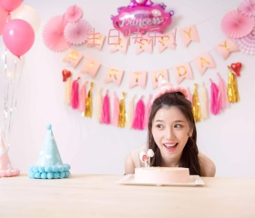 生日快乐蛋糕蜡烛邀请函贺卡