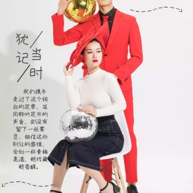 回忆生活姐妹欧美黑白简洁配图